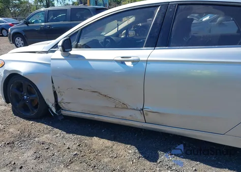 2013 Ford Fusion Se from USA, damaged, VIN 3FA6P0HR9DR157644